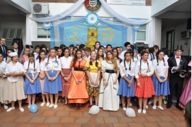 Celebración del 25 de Mayo - Primaria y Secundaria Turno Mañana